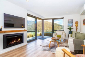 Executive Residence in Bluewater